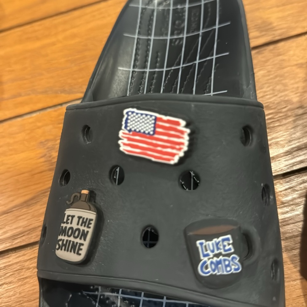Luke Combs Bootlegger X Crock Slides W/Jibbetz - image 3